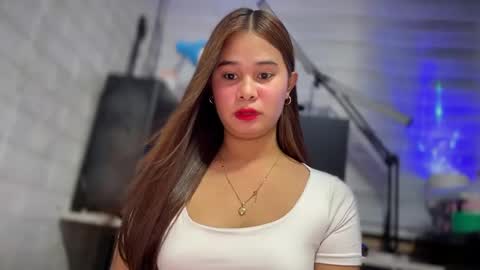 Ms. Thalia online show from 12.09.24