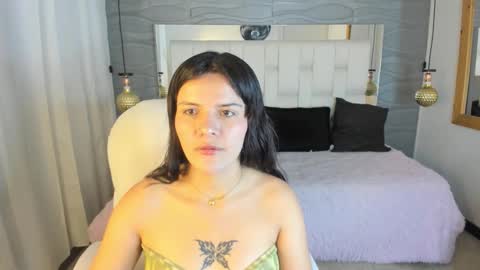 Thalia online show from 02.26.26