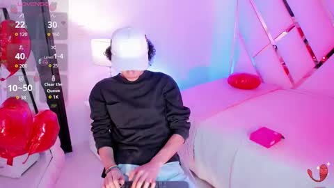 Snapshot of thanier_18 chatting on 02.14.26 thanier_18 online show from 02.14.26