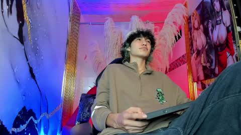 thanier_18 online show from 04.02.26