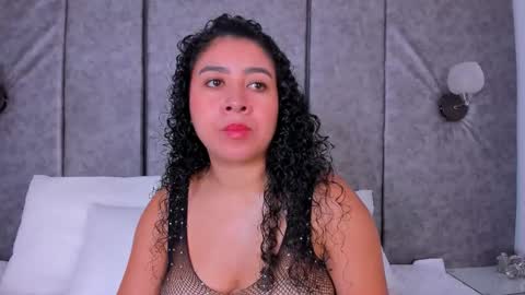 thara webstter online show from 03.10.26