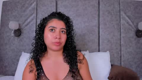 thara webstter online show from 04.01.26