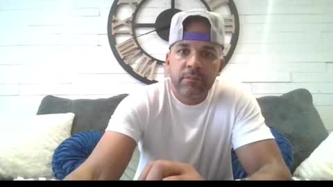 thatazguyaz online show from 10.27.25