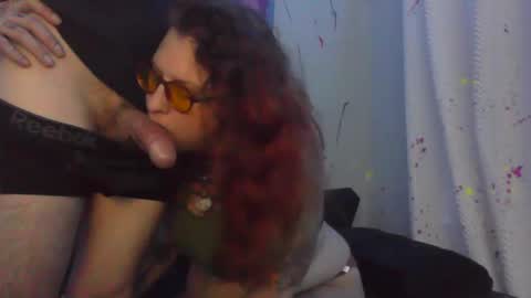 Snapshot of thatdomhtx chatting on 09.29.25 ThatDomHtx online show from 09.29.25