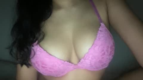 Snapshot of thatgirlmelanie chatting on 05.13.26 Melanie online show from 05.13.26