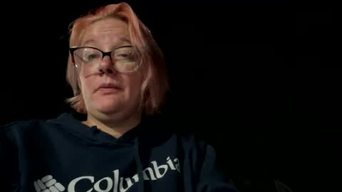 thatgrl324 online show from 09.13.25