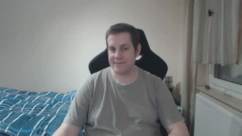 Snapshot of thatguyyeahhim chatting on 12.31.24 thatguyyeahhim online show from 12.31.24