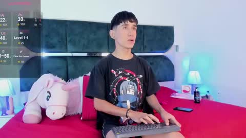 Thayler  online show from 01.21.25