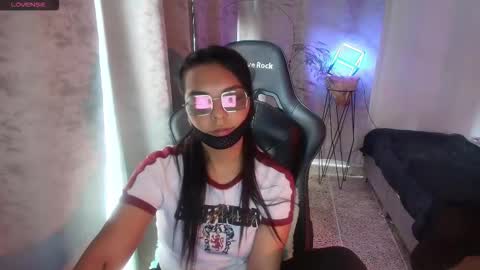 Snapshot of thays_mawakye01 chatting on 02.20.26 Paola online show from 02.20.26