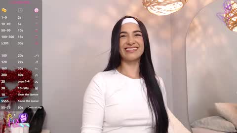 THAYSSA ROSS online show from 03.18.26