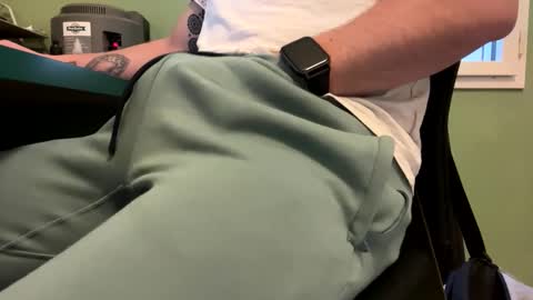 Snapshot of thco chatting on 02.09.26 thco online show from 02.09.26