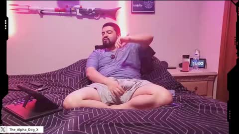 the_alpha_dog_xxx online show from 02.21.25