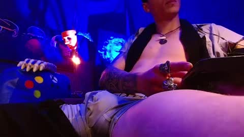 GIORGGIO online show from 10.17.25