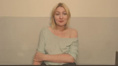 Snapshot of the_basic_instinctt chatting on 08.03.26 Eva online show from 08.03.26