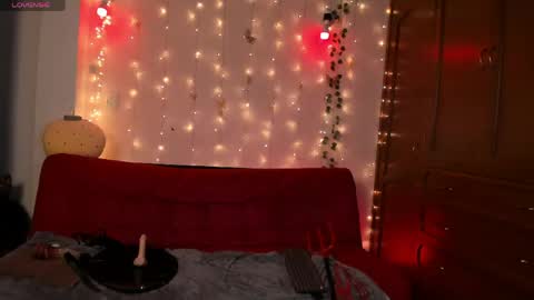 Snapshot of the_crazy_latina chatting on 05.16.26 Giovanna online show from 05.16.26