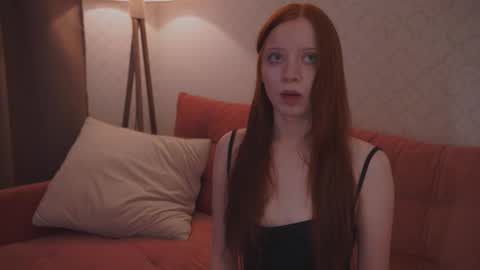 EllaLyn online show from 02.07.26