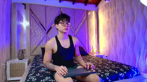 Ithan and Leo online show from 09.15.25