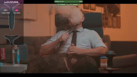 Snapshot of the_dilf chatting on 10.02.25 The DILF - online show from 10.02.25