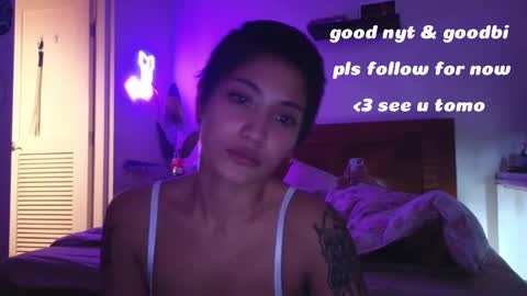 Snapshot of the_emmarouge chatting on 02.07.25 the_emmarouge online show from 02.07.25