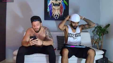 SCOTT  THEO  KAMERON  GENDERSON online show from 12.17.24