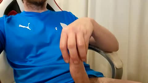 Snapshot of the_hard_baguette chatting on 03.05.26 La Baguette dure online show from 03.05.26