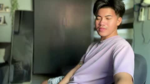 Snapshot of the_josefshow chatting on 11.05.25 MrTakeItOff online show from 11.05.25