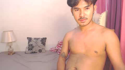 Snapshot of the_killian_jones chatting on 02.20.25 ken online show from 02.20.25