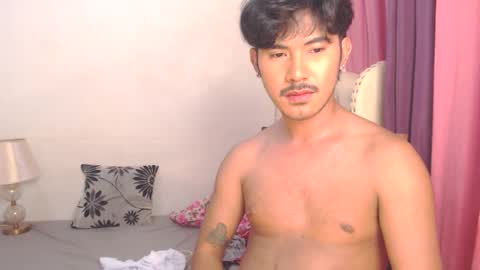 Snapshot of the_killian_jones chatting on 02.21.25 ken online show from 02.21.25