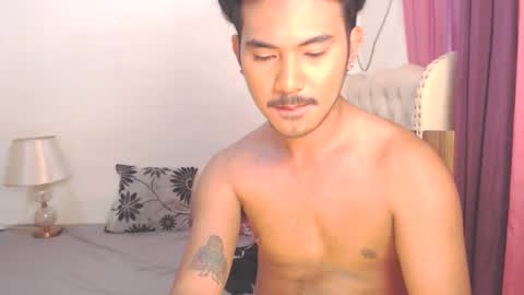 Snapshot of the_killian_jones chatting on 02.23.25 ken online show from 02.23.25