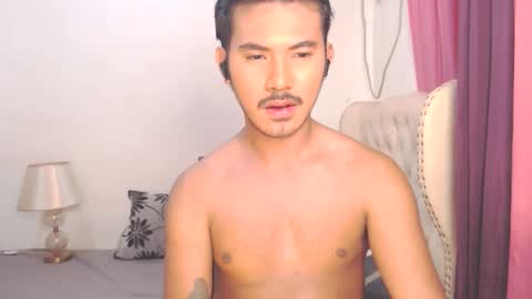 Snapshot of the_killian_jones chatting on 02.24.25 ken online show from 02.24.25