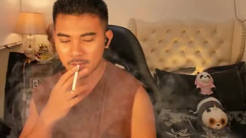 Snapshot of the_killian_jones chatting on 09.24.25 ken online show from 09.24.25