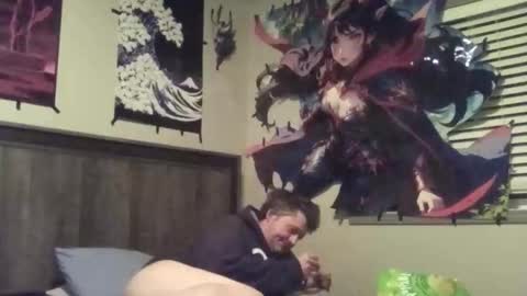 the_pesty_nighbor online show from 11.12.25