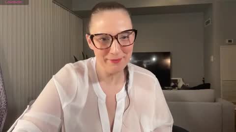 Snapshot of theaddisonphoenix chatting on 02.02.25 Addison Phoenix online show from 02.02.25