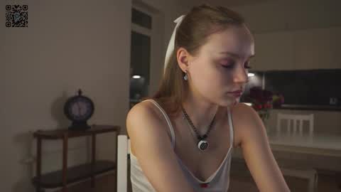 Emma online show from 09.21.25