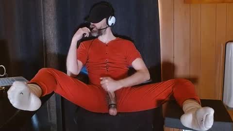 Snapshot of thebarefootgamer chatting on 03.02.25 Blue and Red online show from 03.02.25