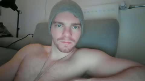 Snapshot of thebatguuy chatting on 12.15.24 thebatguuy online show from 12.15.24