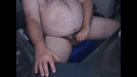 Snapshot of thebearking69 chatting on 10.01.25 The Bear King online show from 10.01.25