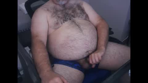 Snapshot of thebearking69 chatting on 10.02.25 The Bear King online show from 10.02.25