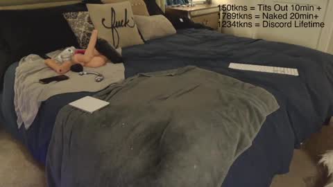 Tatum Shae online show from 12.16.24