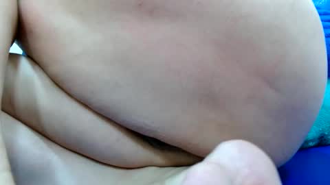 Snapshot of thebestpussyhairy chatting on 12.19.24 Karla online show from 12.19.24