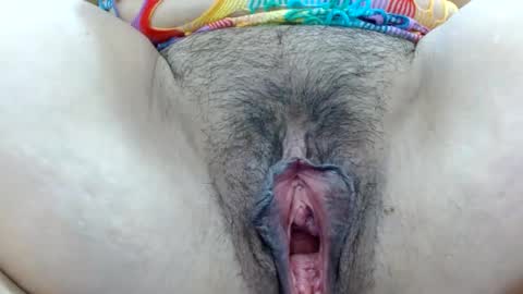 Snapshot of thebestpussyhairy chatting on 12.31.24 Karla online show from 12.31.24