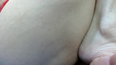 Snapshot of thebestpussyhairy chatting on 01.21.25 Karla online show from 01.21.25