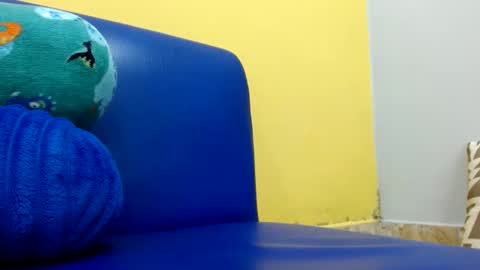 Snapshot of thebestpussyhairy chatting on 02.27.25 Karla online show from 02.27.25