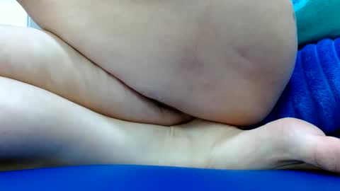 Snapshot of thebestpussyhairy chatting on 02.28.25 Karla online show from 02.28.25