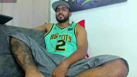 Snapshot of theblack_frank chatting on 06.22.26 theblack_frank online show from 06.22.26
