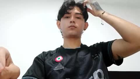 thebluesky_18 online show from 10.24.25