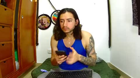 Snapshot of thecrazyadam chatting on 05.07.26 Miguel online show from 05.07.26