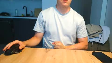 thecuteguy144949 online show from 06.03.26