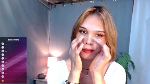 Lana But you can spell it backwards online show from 10.05.25