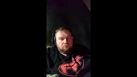 Snapshot of thedirtyhurta chatting on 02.12.26 BigDan online show from 02.12.26